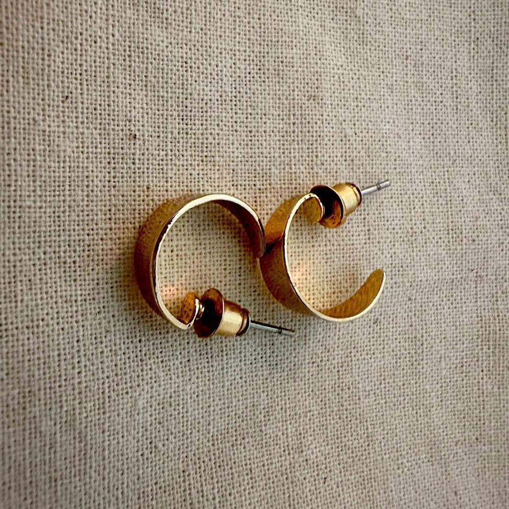 Thick Mini Golden Hoops